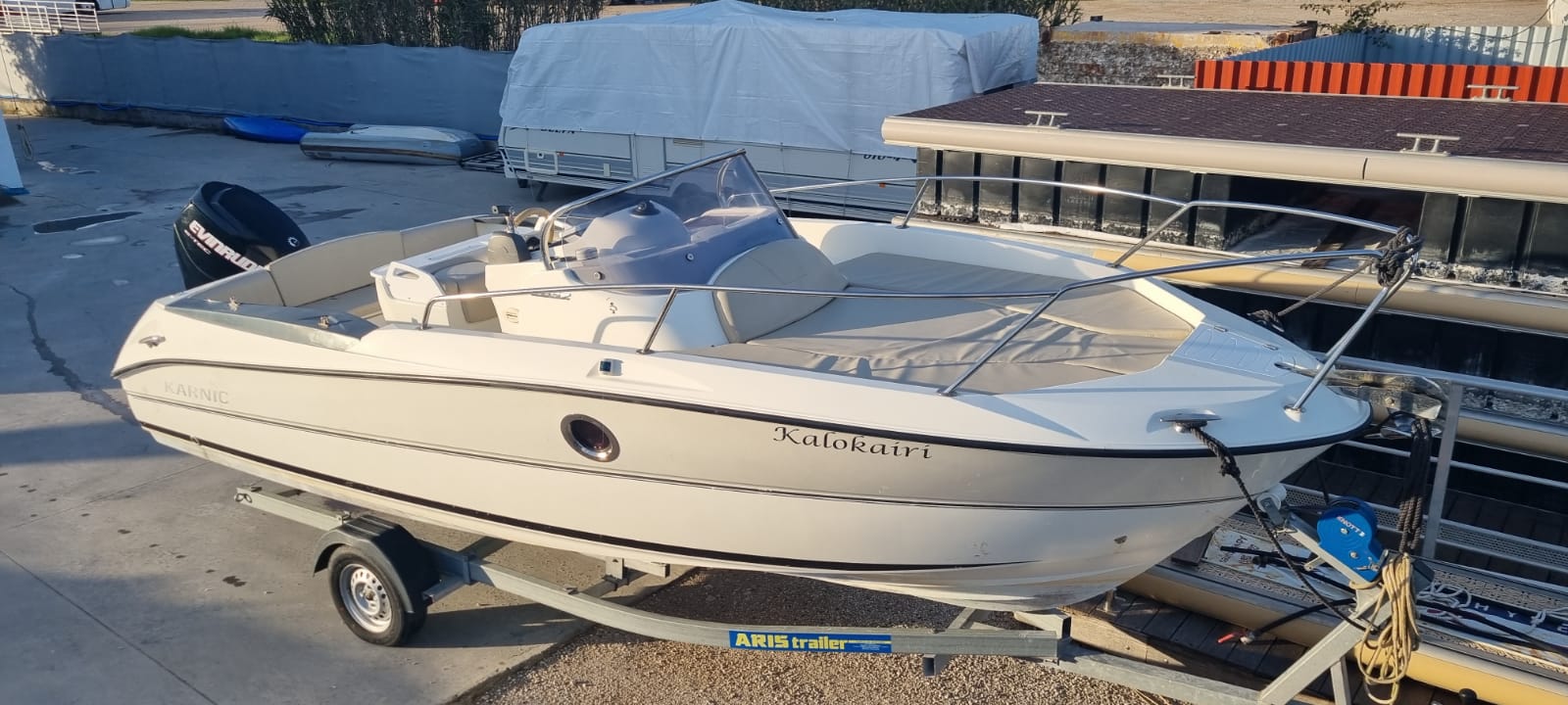 Karnic 2052 Sundeck 2011