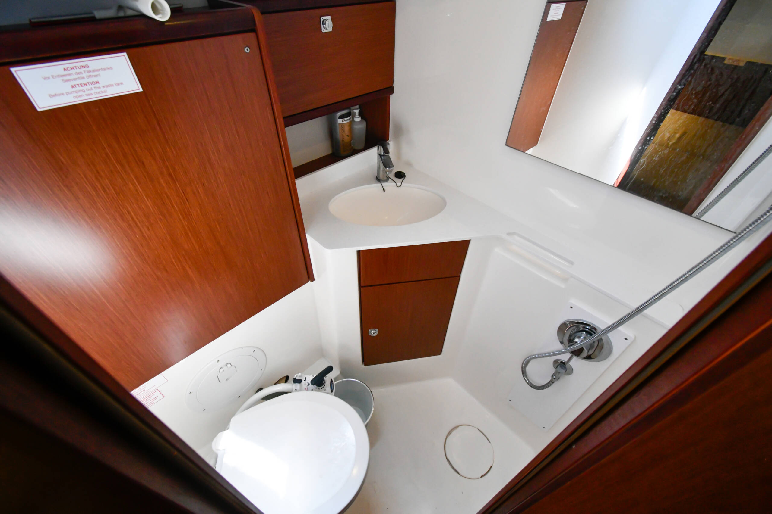 Bavaria 46 Cruiser - Image 130