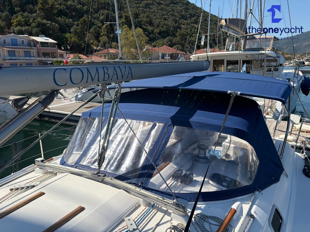Beneteau Oceanis 351 - Image 11