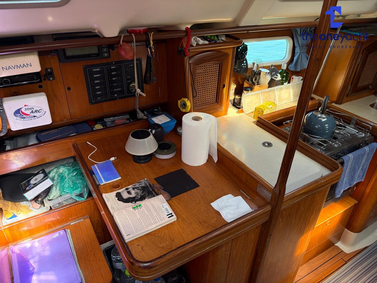 Beneteau Oceanis 351 - Image 20