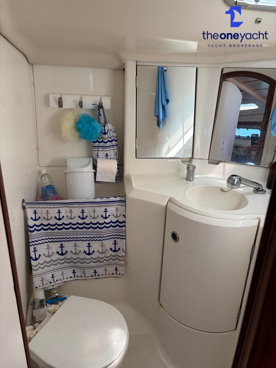 Beneteau Oceanis 351 - Image 30