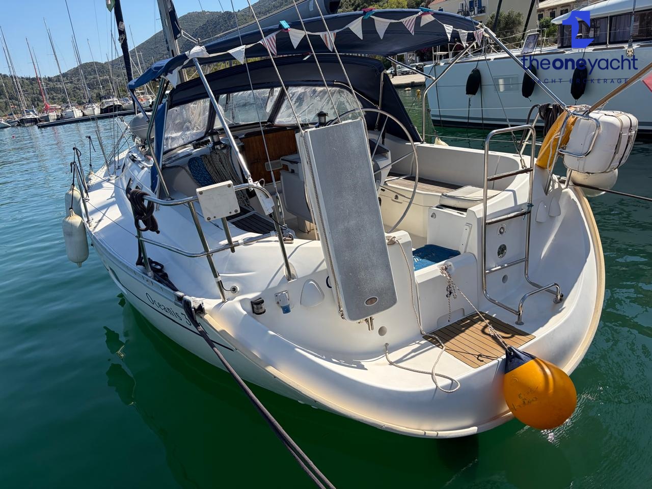 Beneteau Oceanis 351 - Image 6