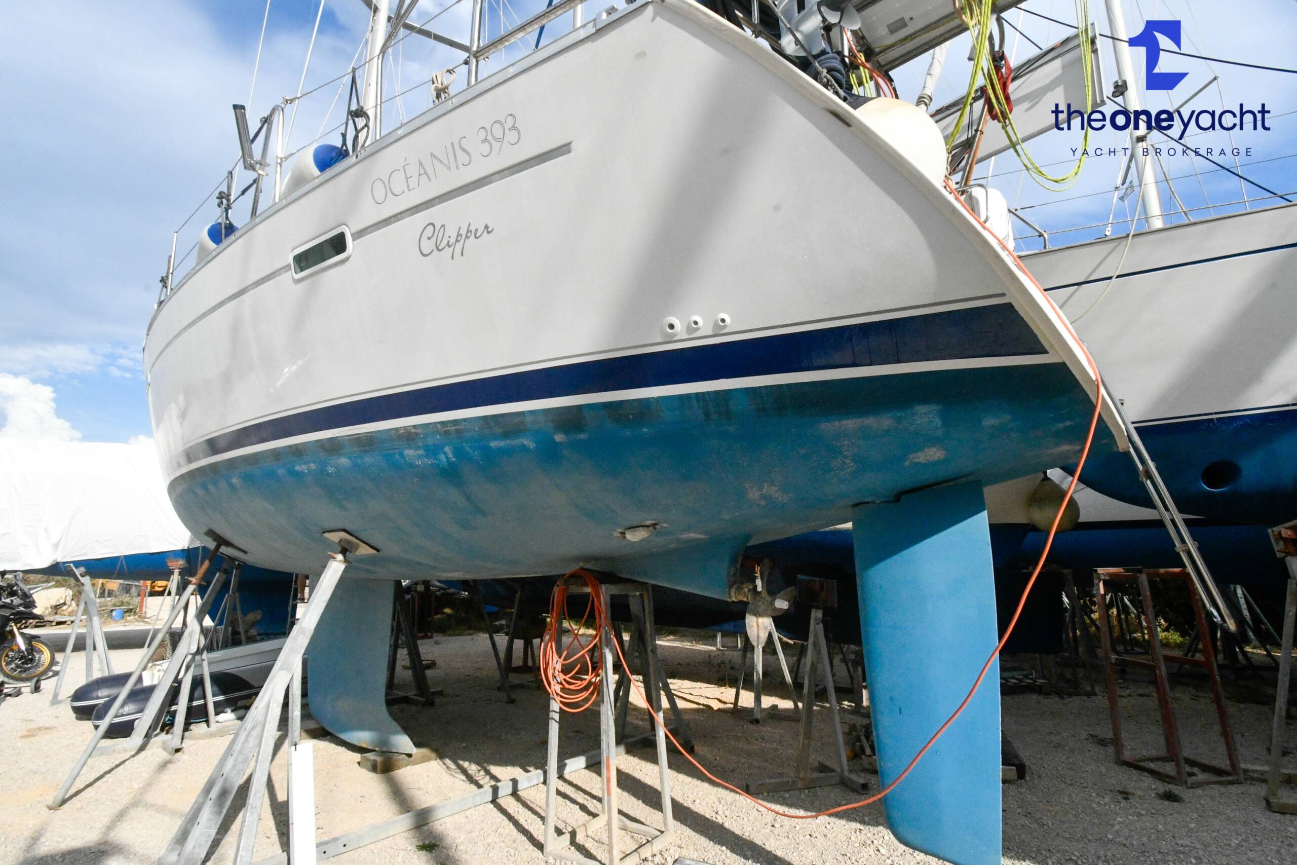 Beneteau Oceanis Clipper 393 - Image 6