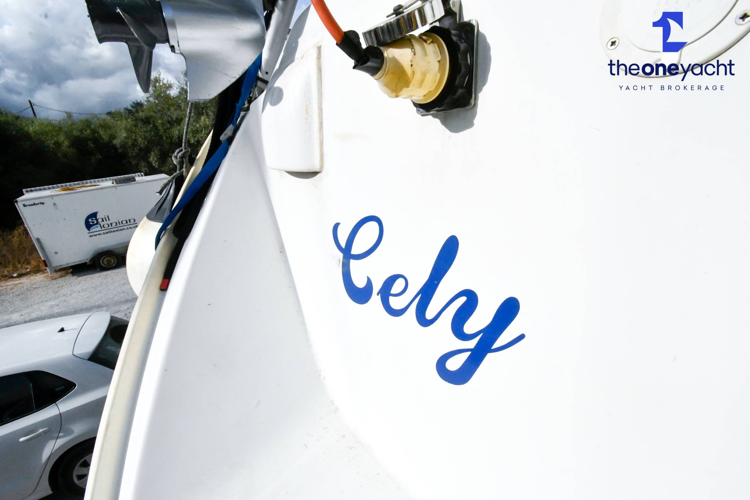 Beneteau Oceanis Clipper 393 - Image 11
