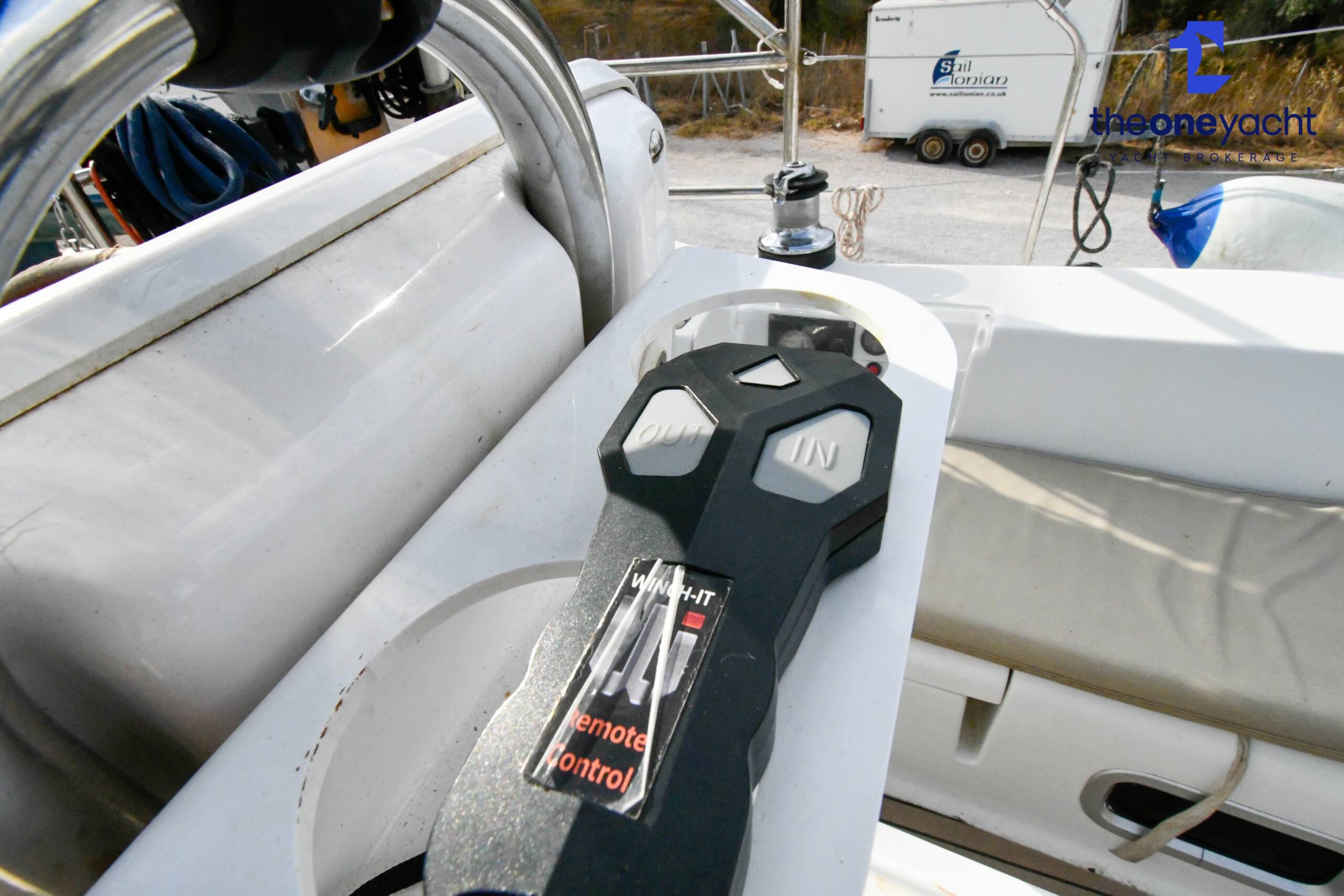 Beneteau Oceanis Clipper 393 - Image 28