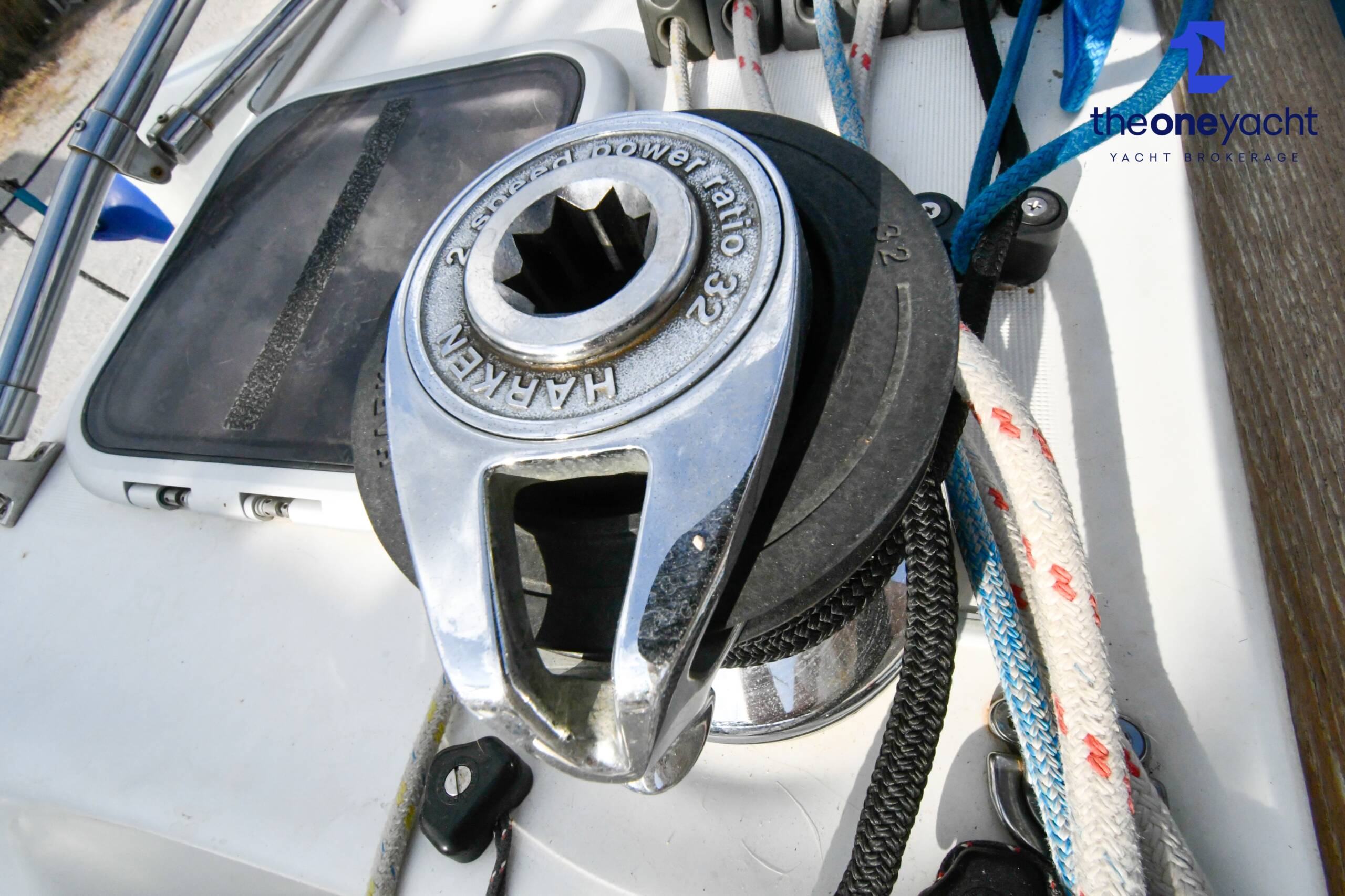 Beneteau Oceanis Clipper 393 - Image 34