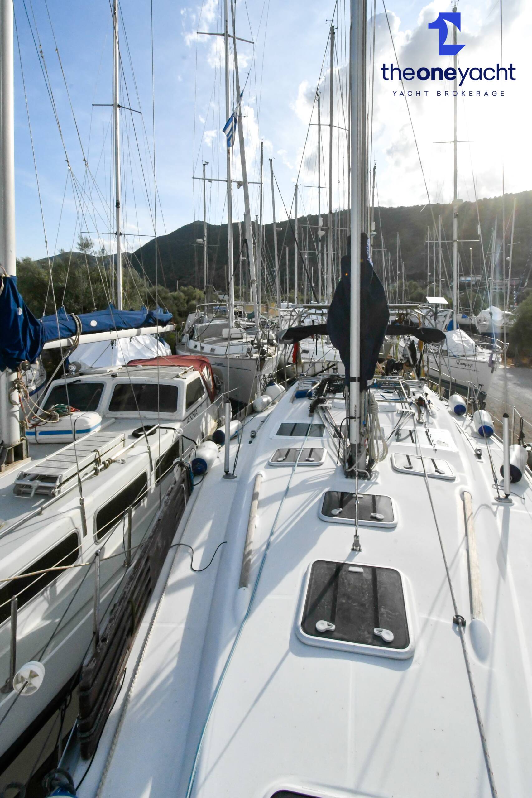 Beneteau Oceanis Clipper 393 - Image 46