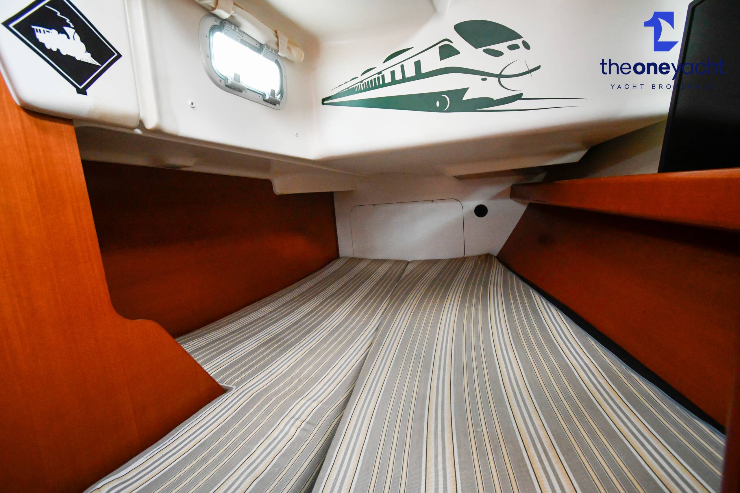 Beneteau Oceanis Clipper 393 - Image 70