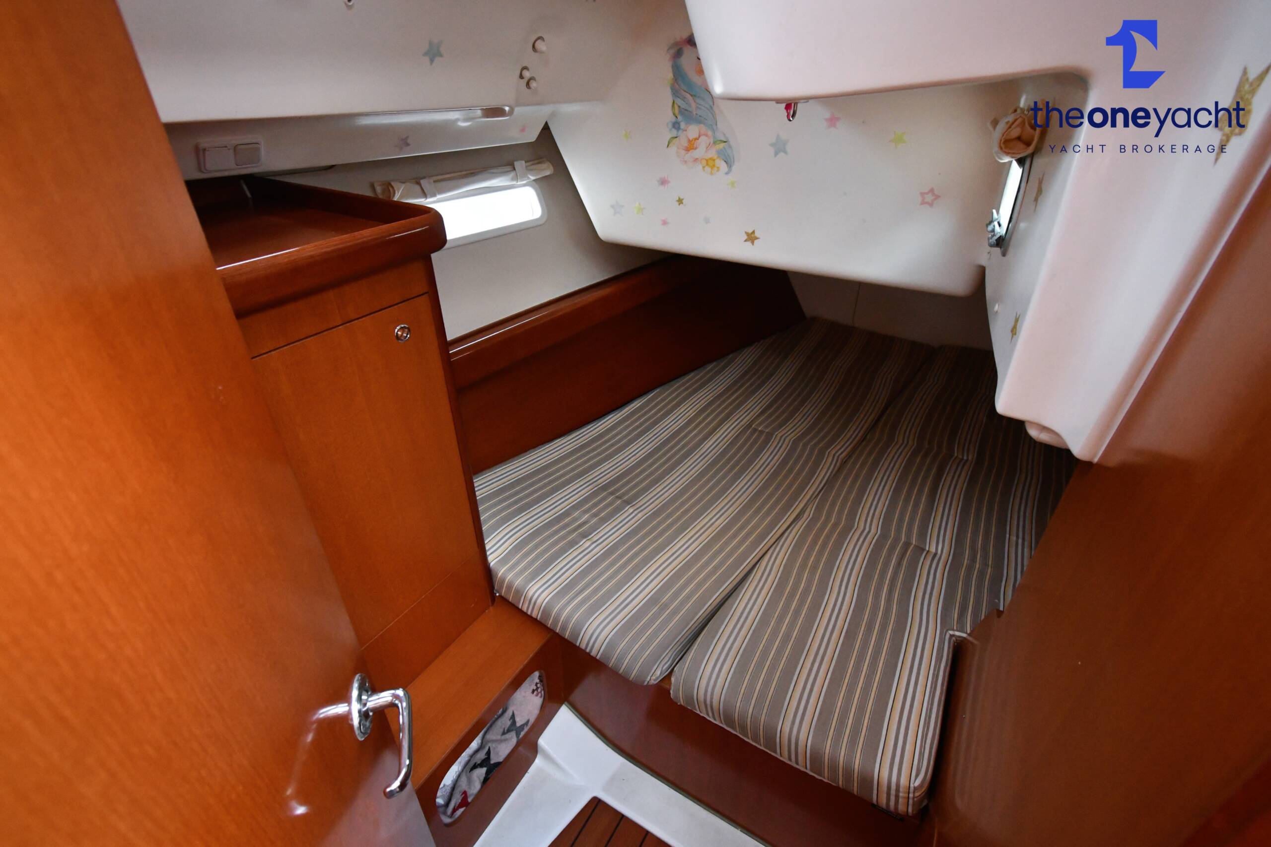Beneteau Oceanis Clipper 393 - Image 72