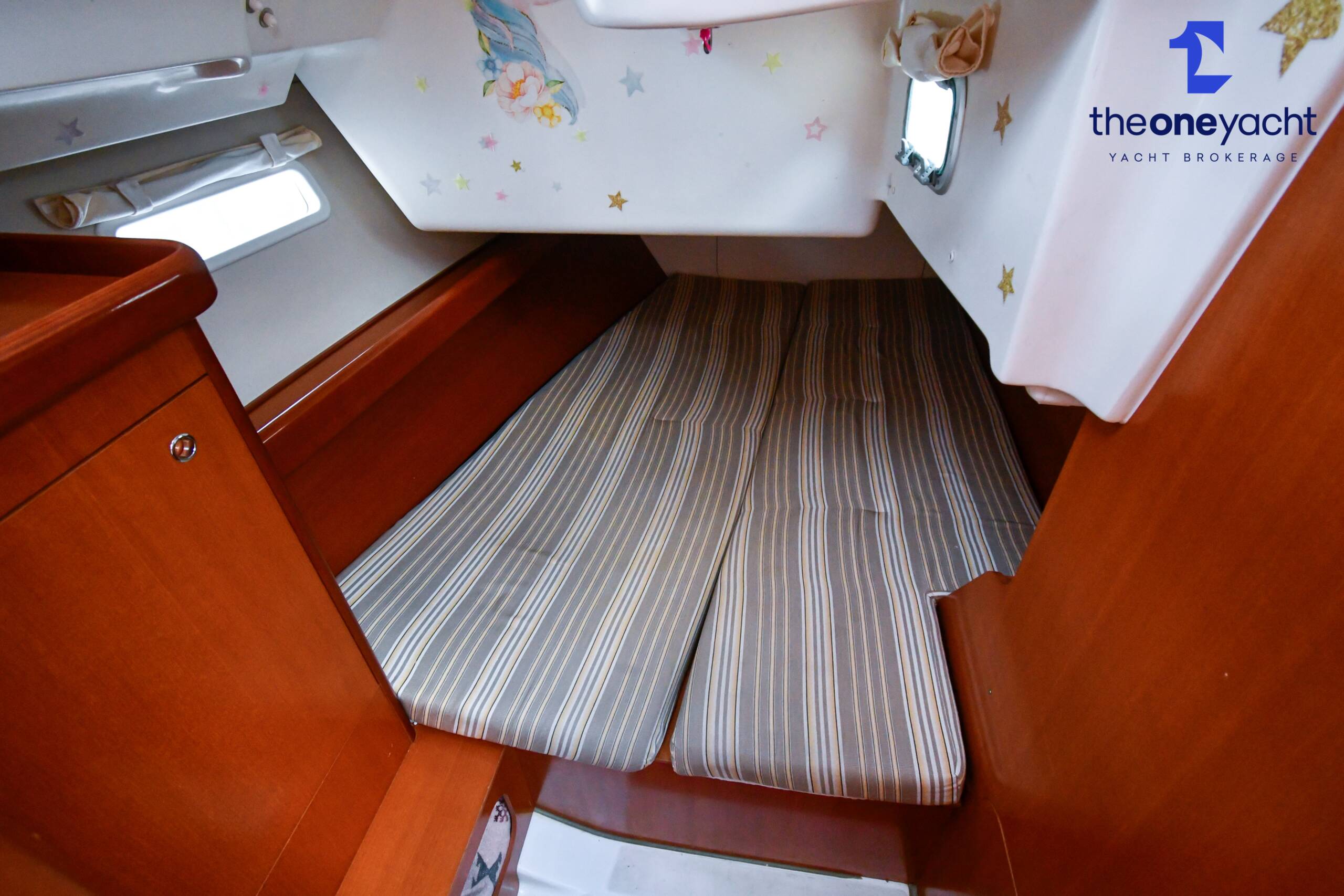 Beneteau Oceanis Clipper 393 - Image 73