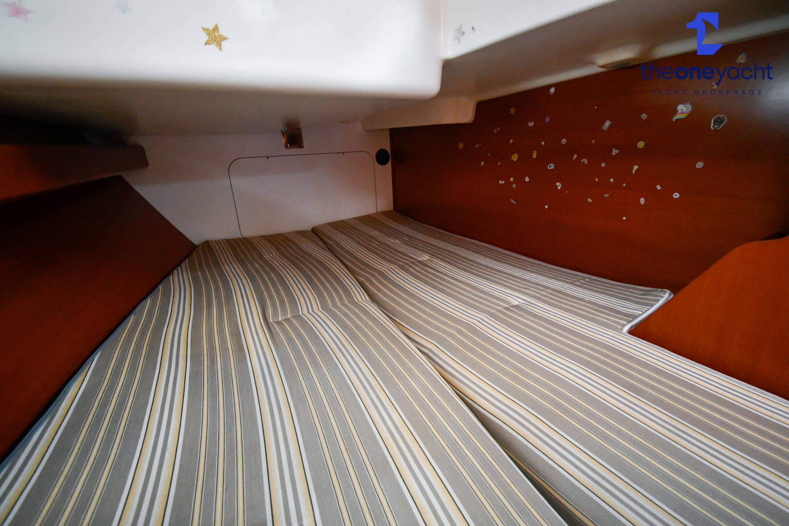 Beneteau Oceanis Clipper 393 - Image 77