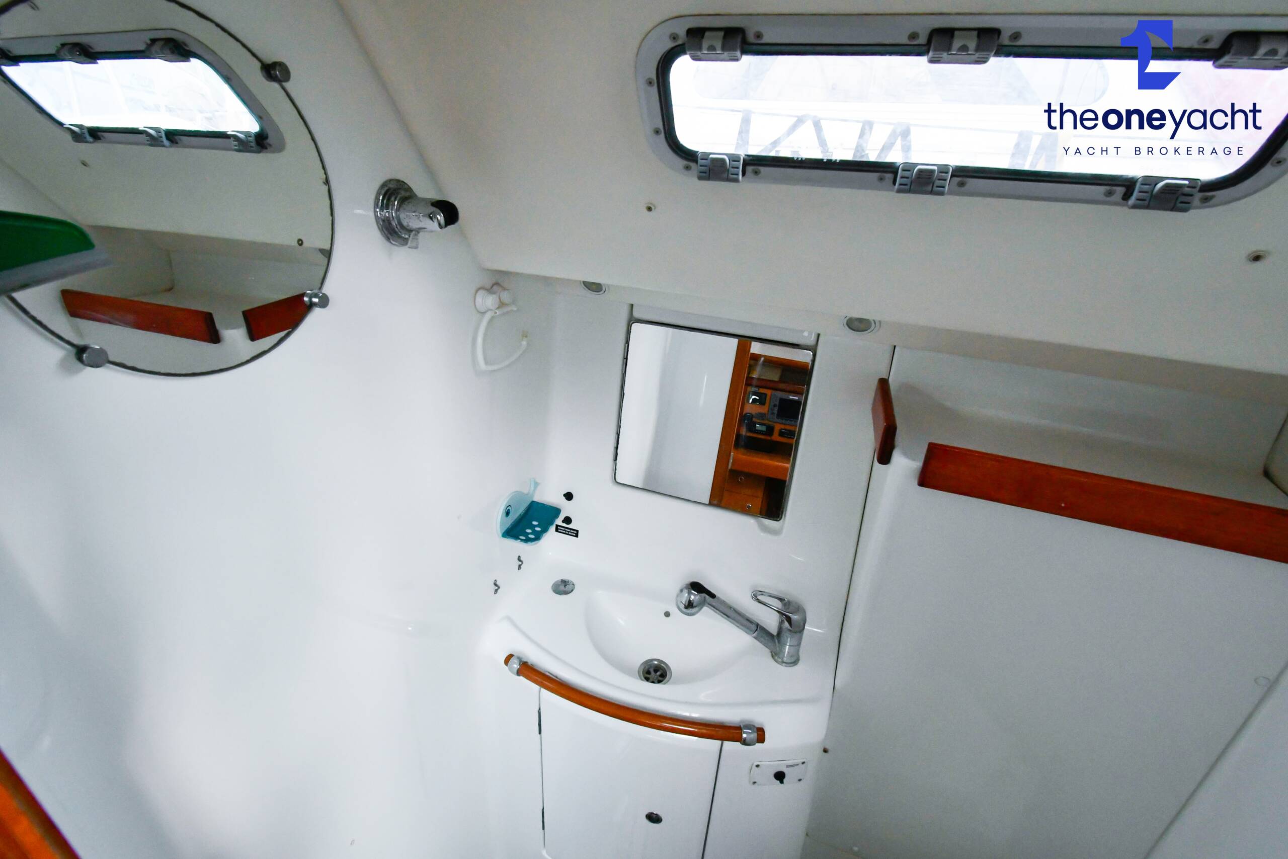 Beneteau Oceanis Clipper 393 - Image 79
