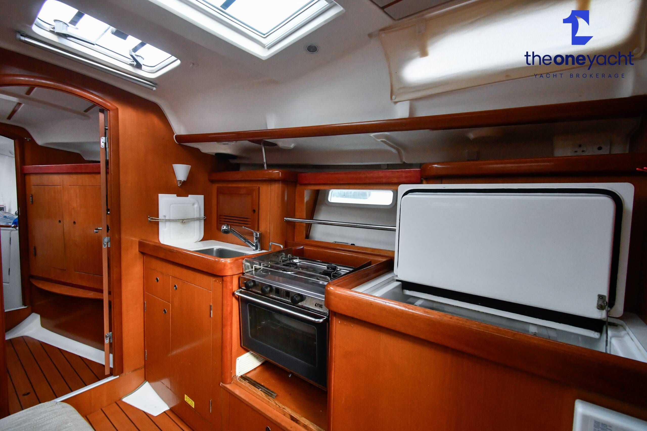 Beneteau Oceanis Clipper 393 - Image 84