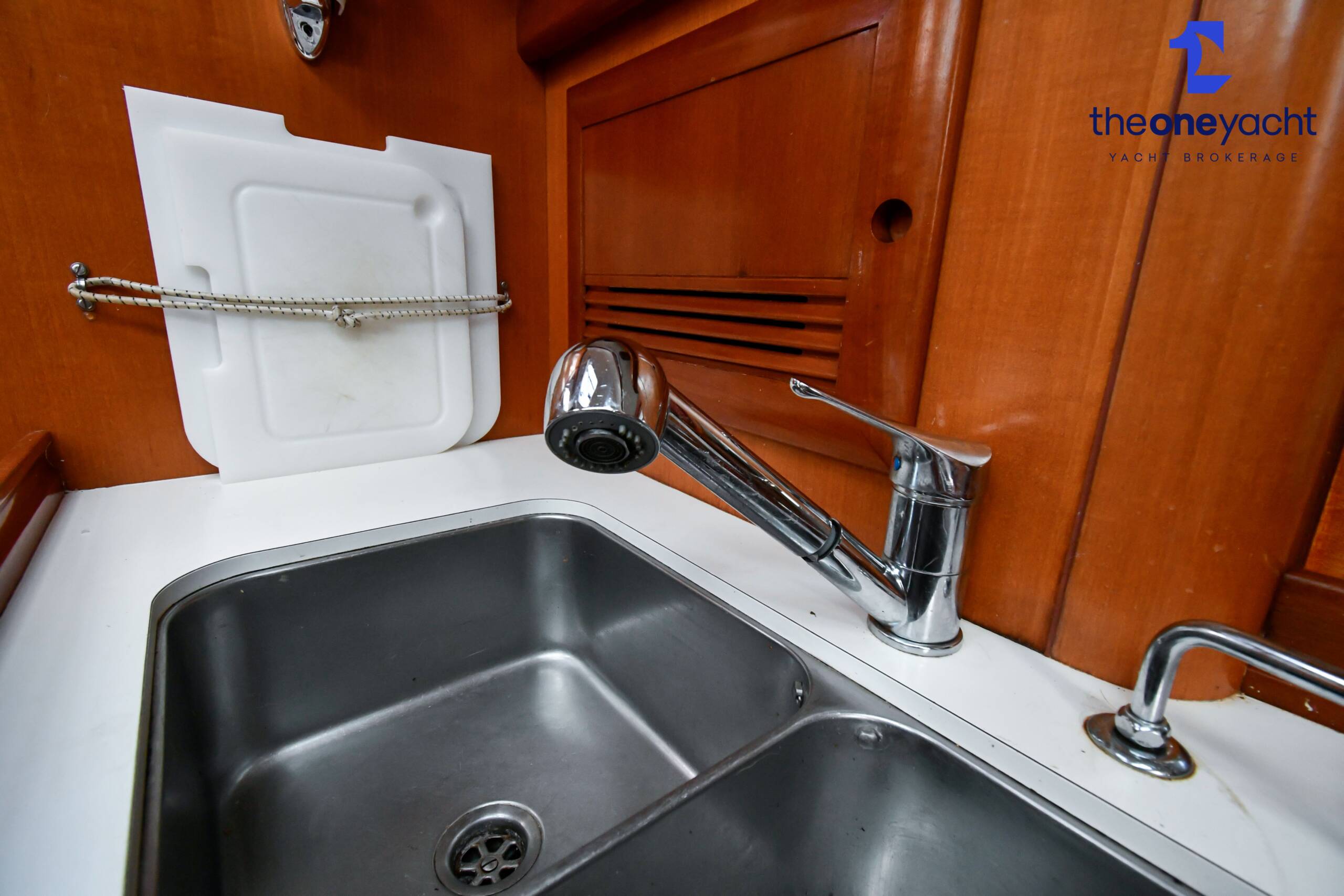 Beneteau Oceanis Clipper 393 - Image 90