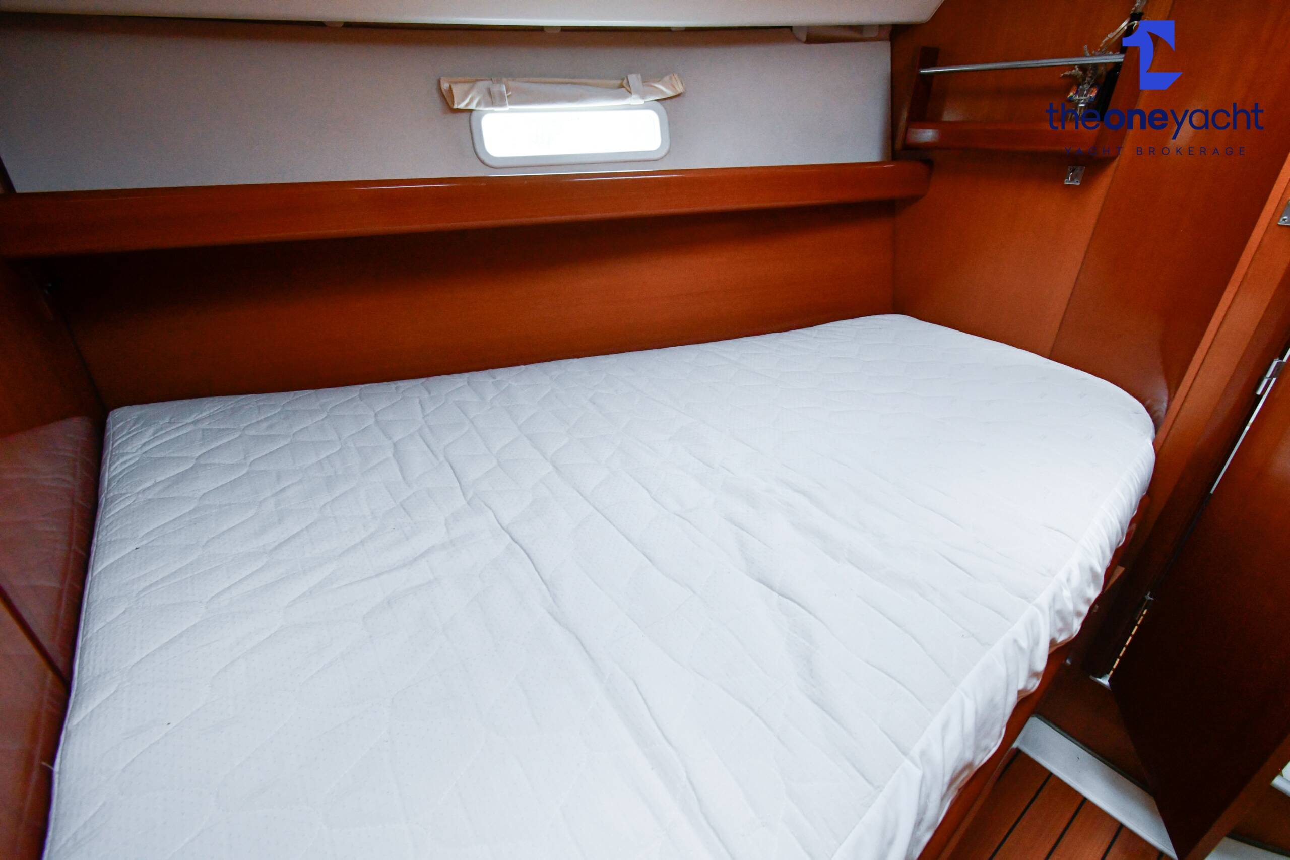 Beneteau Oceanis Clipper 393 - Image 97